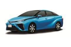 Toyota reveals production-ready fuel cell car
