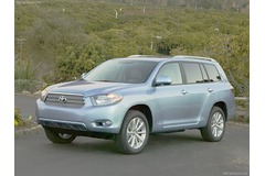 Toyota announces hybrid car recall