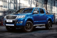Hilux gets new customisable top spec