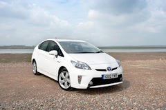 Toyota recalls Prius hybrid cars