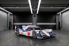 Toyota reveals new hybrid race car