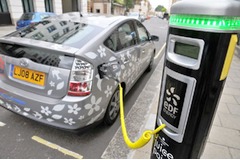 Hybrid and plug-in sales show strength in USA