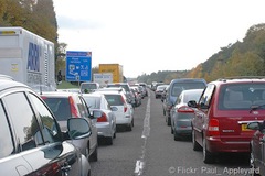 UK car parc grows but emissions drop