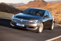 Life&rsquo;s no drag for Vauxhall Insignia drivers