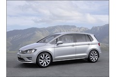 Volkswagen reveals Golf Sportsvan concept