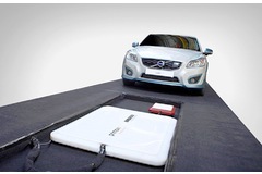 Volvo C30 Electric demos wireless charging
