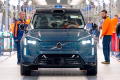 Volvo EX90 production commences: Available for pre-order