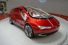 Russia&rsquo;s first affordable hybrid sold off for &euro;1
